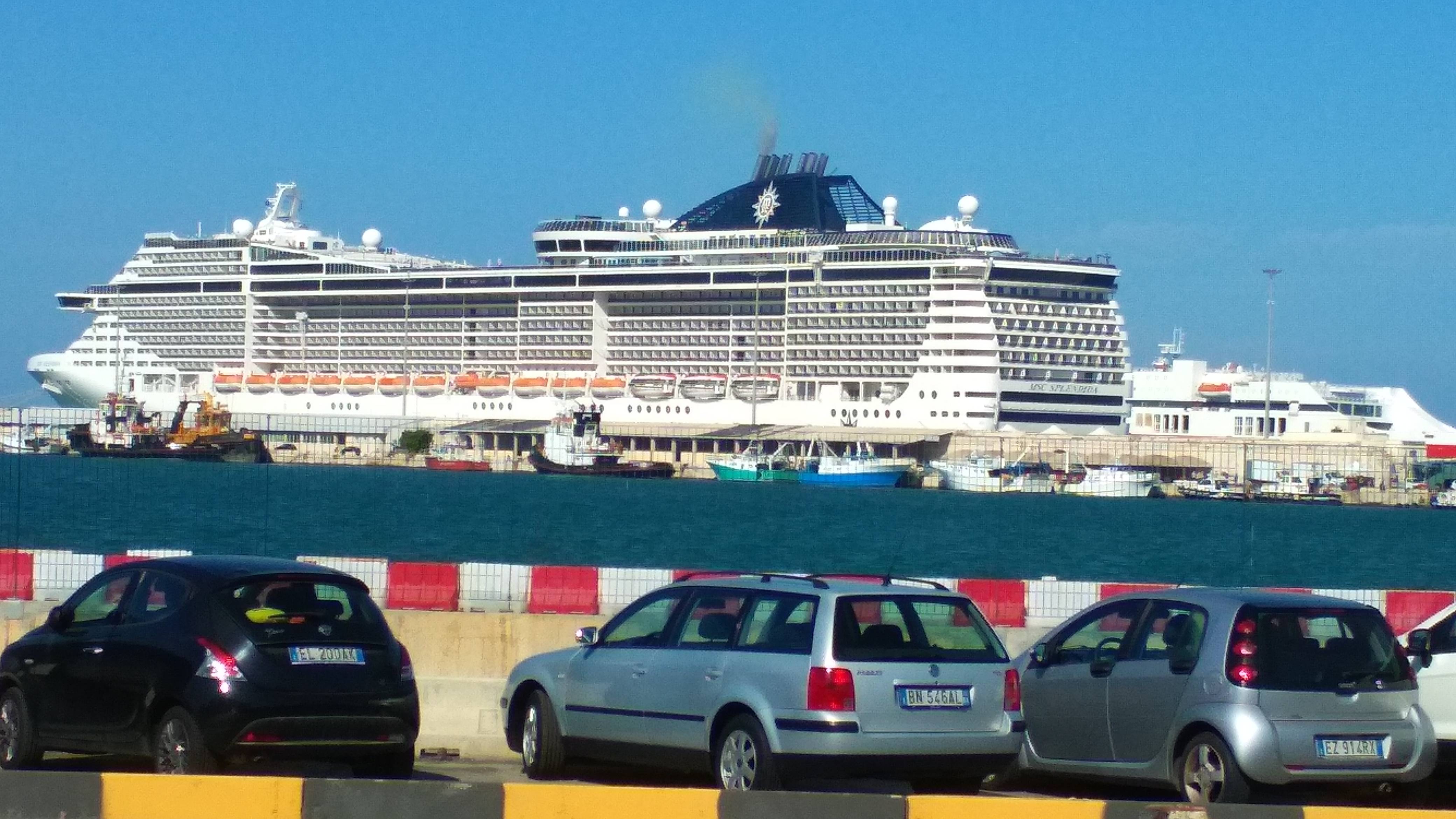(MSC SPLENDIDA 20231008)