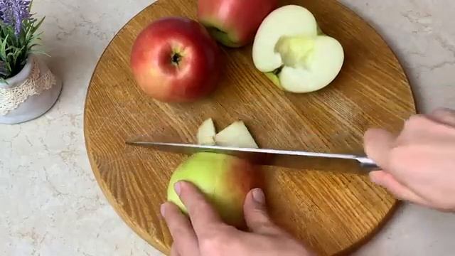 Яблочный пирог за 5 минут который тает во рту