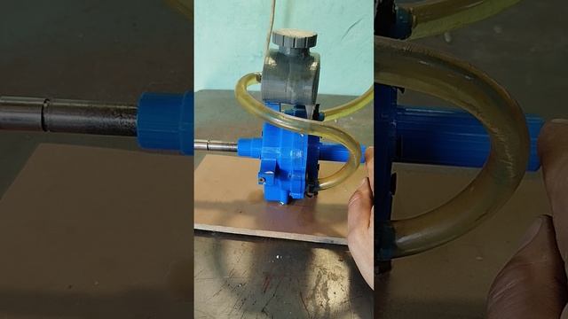 Первое испытание модели высокомоментного вариатора.
