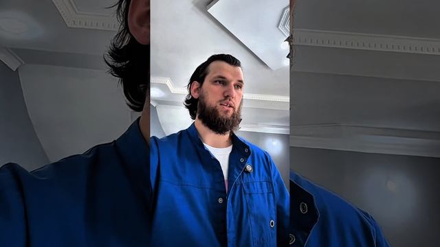 Досмотри видео до конца 
И кстати ему обошлась эта процедура 1.500₽
