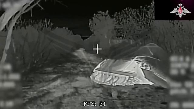 Операторы ударных дронов ВС РФ уничтожили БТР М113 противника