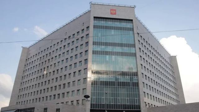 Сбербанк подал в суд на Unicredit Bank и его российскую дочку.