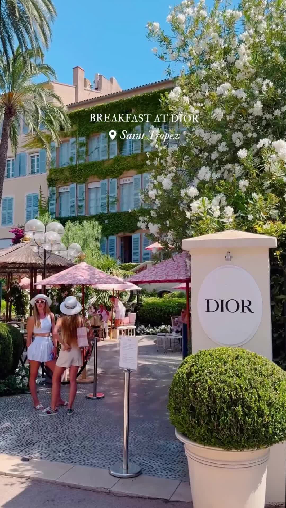 Завтрак от Dior  в ресторане Dior Saint Tropez 🥐☕️