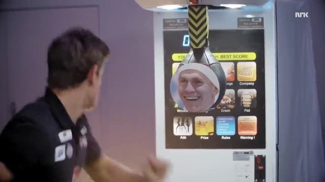 Норвежцы_избивают_Русских_online
