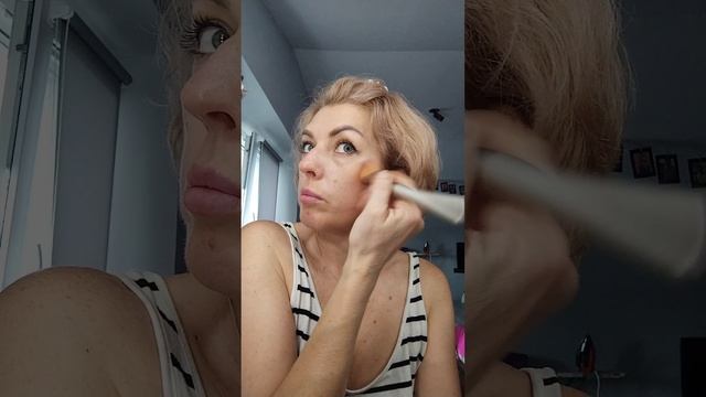 Клубничный бизнес попёр! Собираюсь на работу. Вещаю с работы