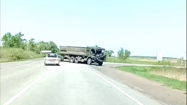 У Камаза разбита кабина