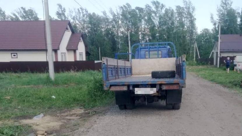 Отец попал в ДТП по пути к пострадавшей в аварии с грузовиком дочери