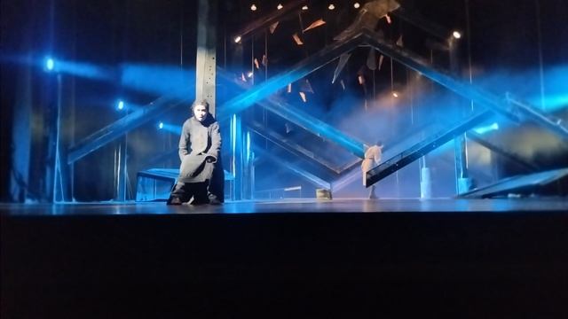 Спектакль "Бурëнушка": часть пятая.