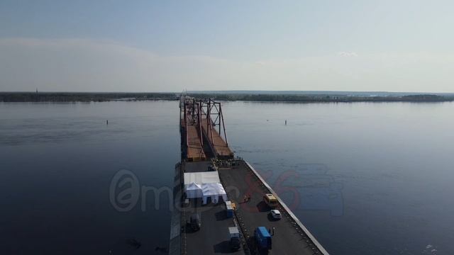 Сургутский мост два соединил два берега новый мост Сургут