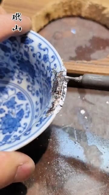 Rich chinese do this to utensils #shortsvideo