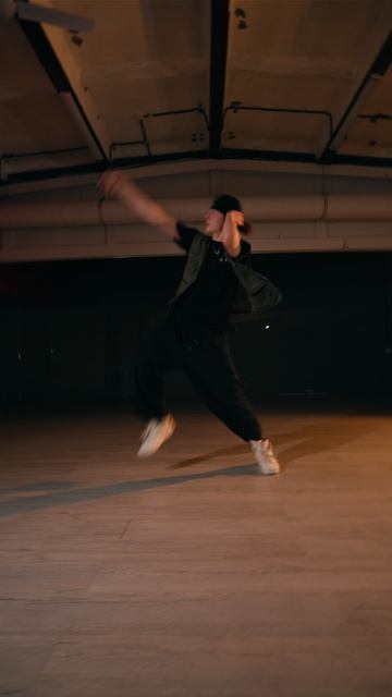 AFRO HOUSE с Максимом Зиминым 🔥 Танцевальный центр S17, Конюшенная площадь, 2В