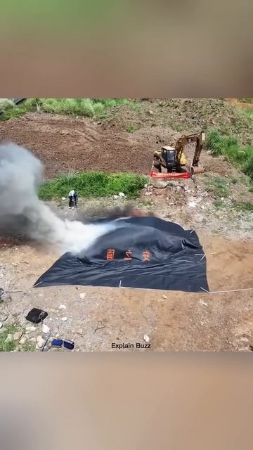 Japanese Tech Puts Out Fire Without Water #shortsvideo