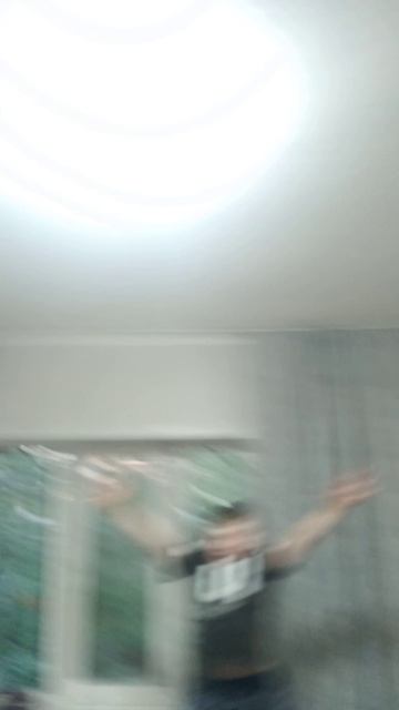 VID_20250603_214835.mp4