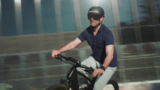 Mercedes-AMG F1® Rallye Edition 250 Electric Bike (main video)