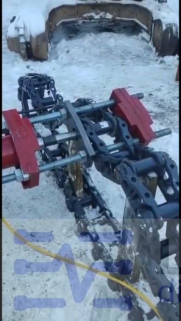 Сборка цепи гусянки экскаватора Мобильным прессом-выпрессовщиком. Макс вылет 85мм.