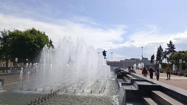Погода Петербург . 03.06.2025 . 14:59 . +17° .