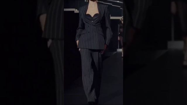 Линейка D&G весна/лето 2025 на миланской неделе моды стал?