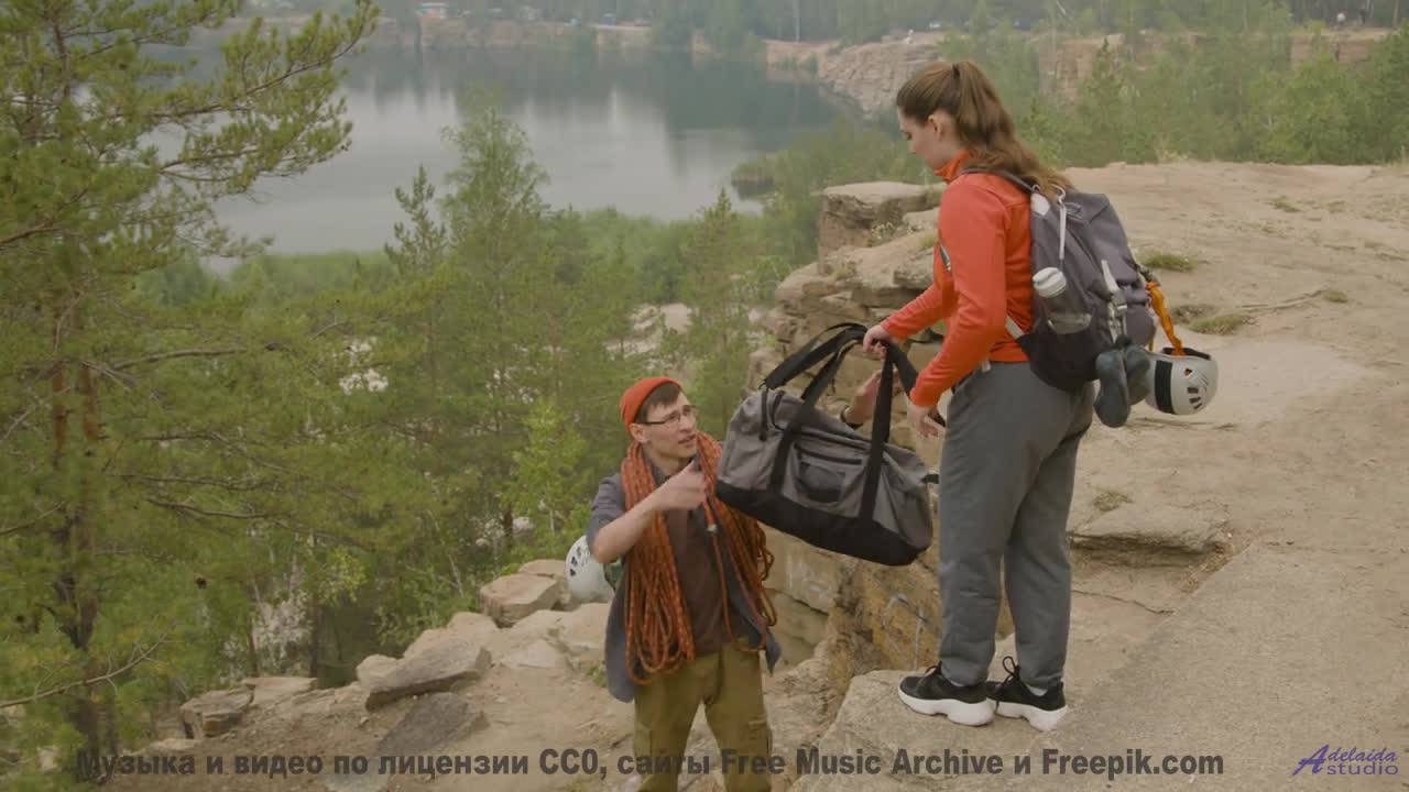 Песня, которая начинается с запуска двигателя и не заканчивается никогда - You Swam In -- Tim Woulfe