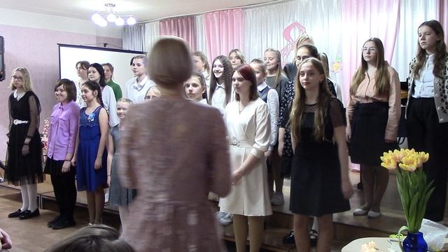 "Все песни маме"