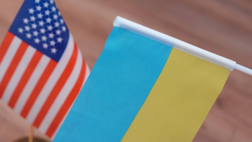 Украинская делегация прилетела в США