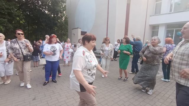 Чёрная смородина...... 01.06.25 Гомель парк Луначарского 🥰💫