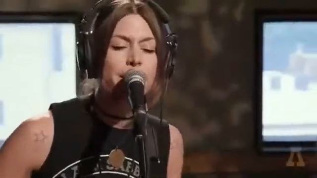 группа Larkin Poe - Run For Your Money (live 2017)