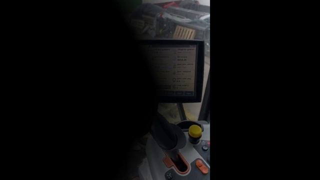 02.06.25 Беларусь.
Кормоуборочный комбайн New Holland FR 650 отключение системы SCR.