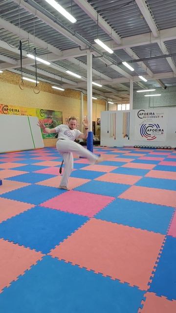 Момент c тренировки 
Capoeira team
☎89066196881
#team_capoeira_shuya #Graduado_boomer #капоэйрашуя