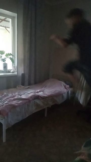 VID_20250603_214303.mp4