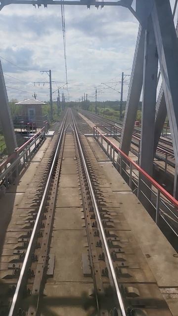 ПО мосту.