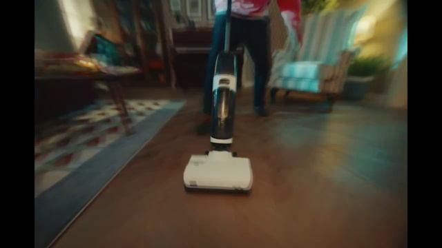 Roborock Dyad Pro - это беспроводной вертикальный пылесос с функцией влажной уборки.