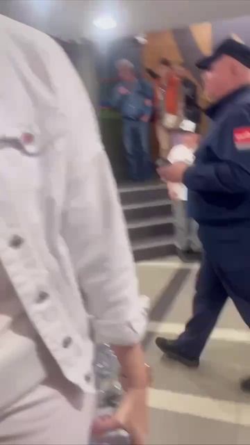 Видео похищения с другого ракурса. Тот что с бородой похож на депутата ГД Делимханова
