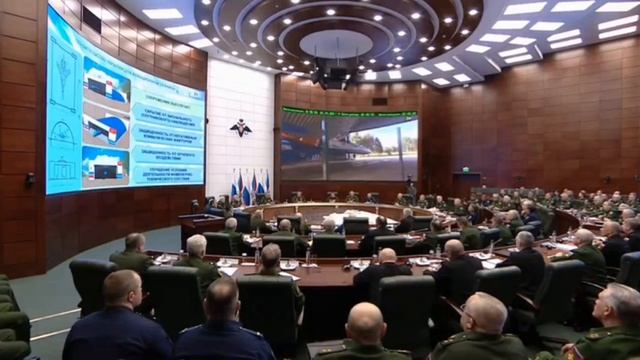 Заседание коллегии минобороны 20 апреля 2021 года. Ангары строили, да не построили.