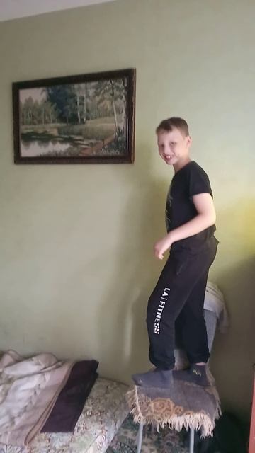 VID_20250603_175422.mp4
