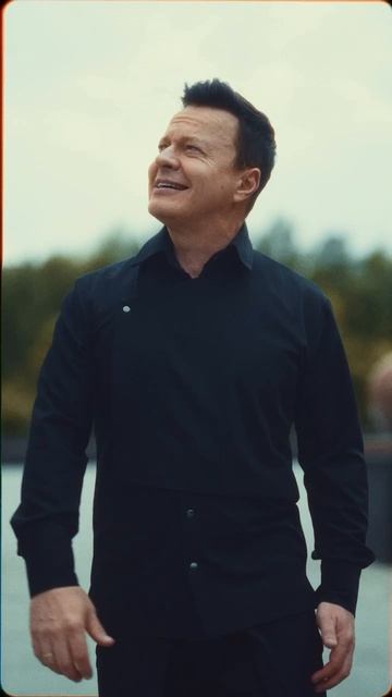 «Победа. Первый поцелуй» —
Сергей Войтенко