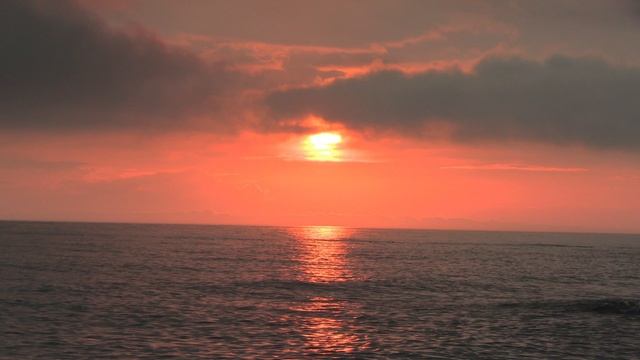 Пламенеющий закат 🌅 и Чёрное море 🌊
