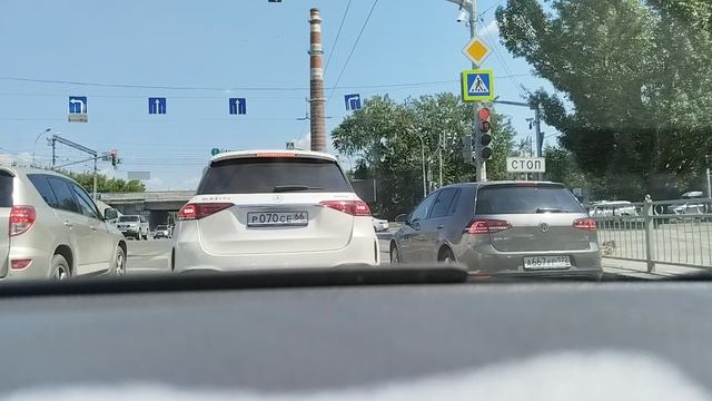 Езжу по городу на акценте