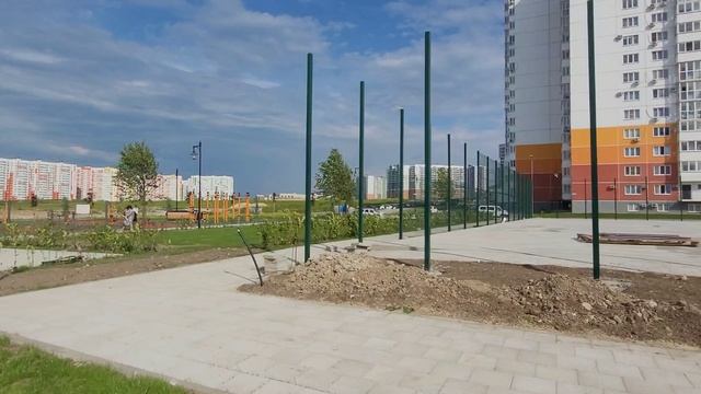2 ая часть Черноморского парка сегодня.