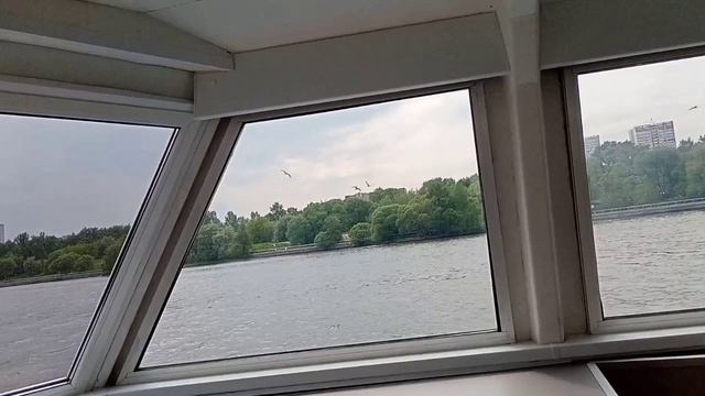 Москва. Поездка на теплоходе по маршруту Северный речной вокзал - Химки "850 лет Москвы"