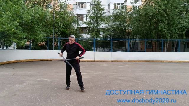 Упражнения с пластиковыми мечами Катана (2)