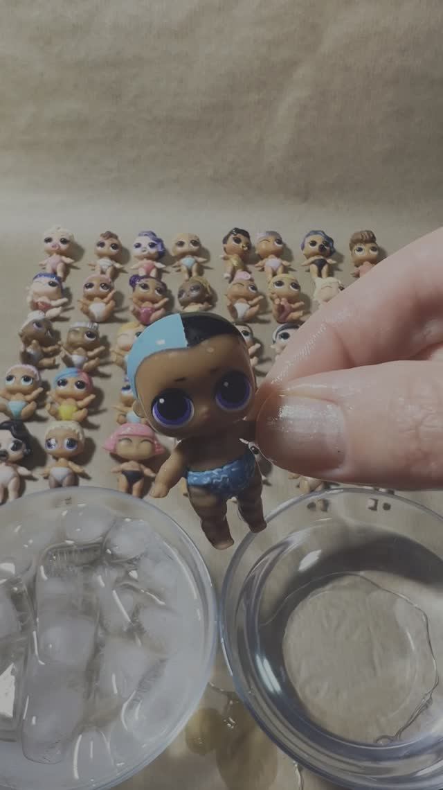 ВАУ!!! Малыши меняют цвет в воде