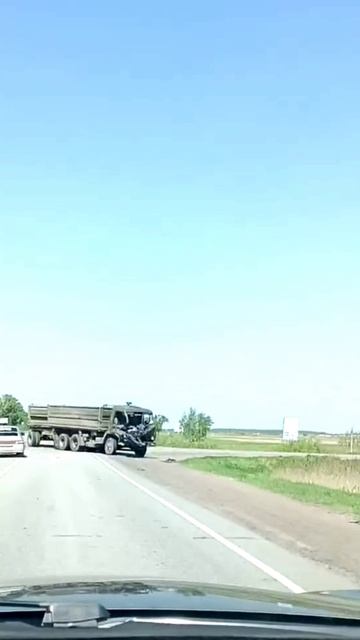 У Камаза разбита кабина