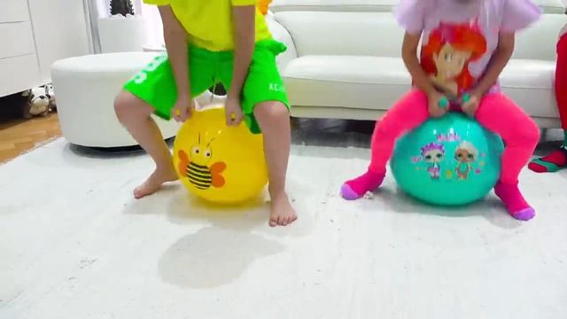 Мисс Кэйти и Мистер Макс (Miss Katy) Katy and dad their Hiccups