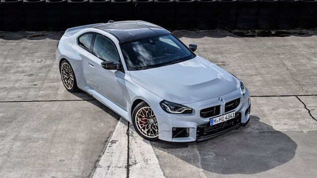 BMW выкатили зверя M2 CS 2025 — это самая злая заднеприводная М-ка за всю историю бренда.