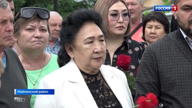 В Майме установлен памятник "Мать России"