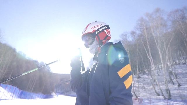 Пекинский школьник выбрал спортивную карьеру после ?