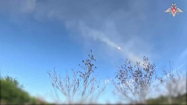 💥 Расчёт РСЗО БМ-21 «Град» Алейского мотострелкового соединения группировки войск «Центр» нанес ...