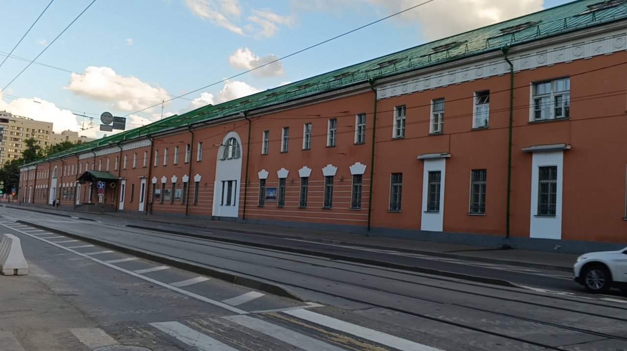 Прогулки по Москве. Лефортово. Красные казармы