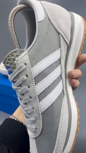 Кроссовки Adidas SL-72