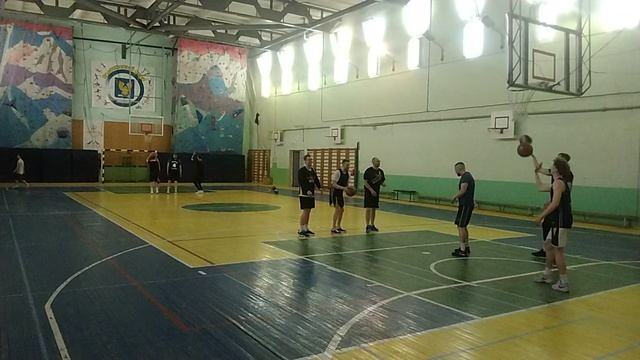 Игра 5 на 5 . Посттренировочный спаринг Aleksandr00